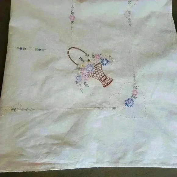 Unk Other - Vintage- Hand Embroidered Table Scarf 38" x 38"